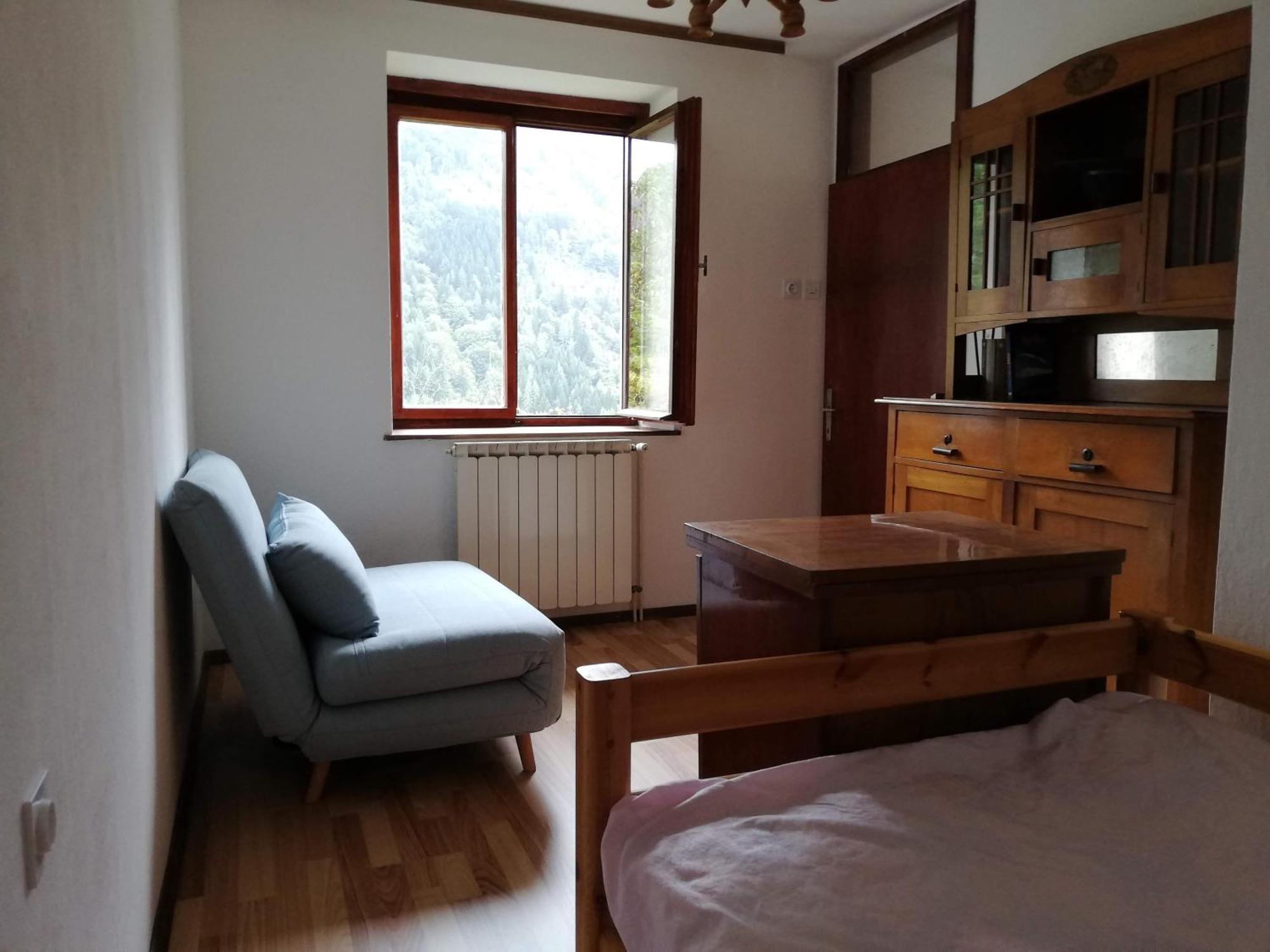 Hikers Hut Hisar Apartamento Podbrdo Exterior foto