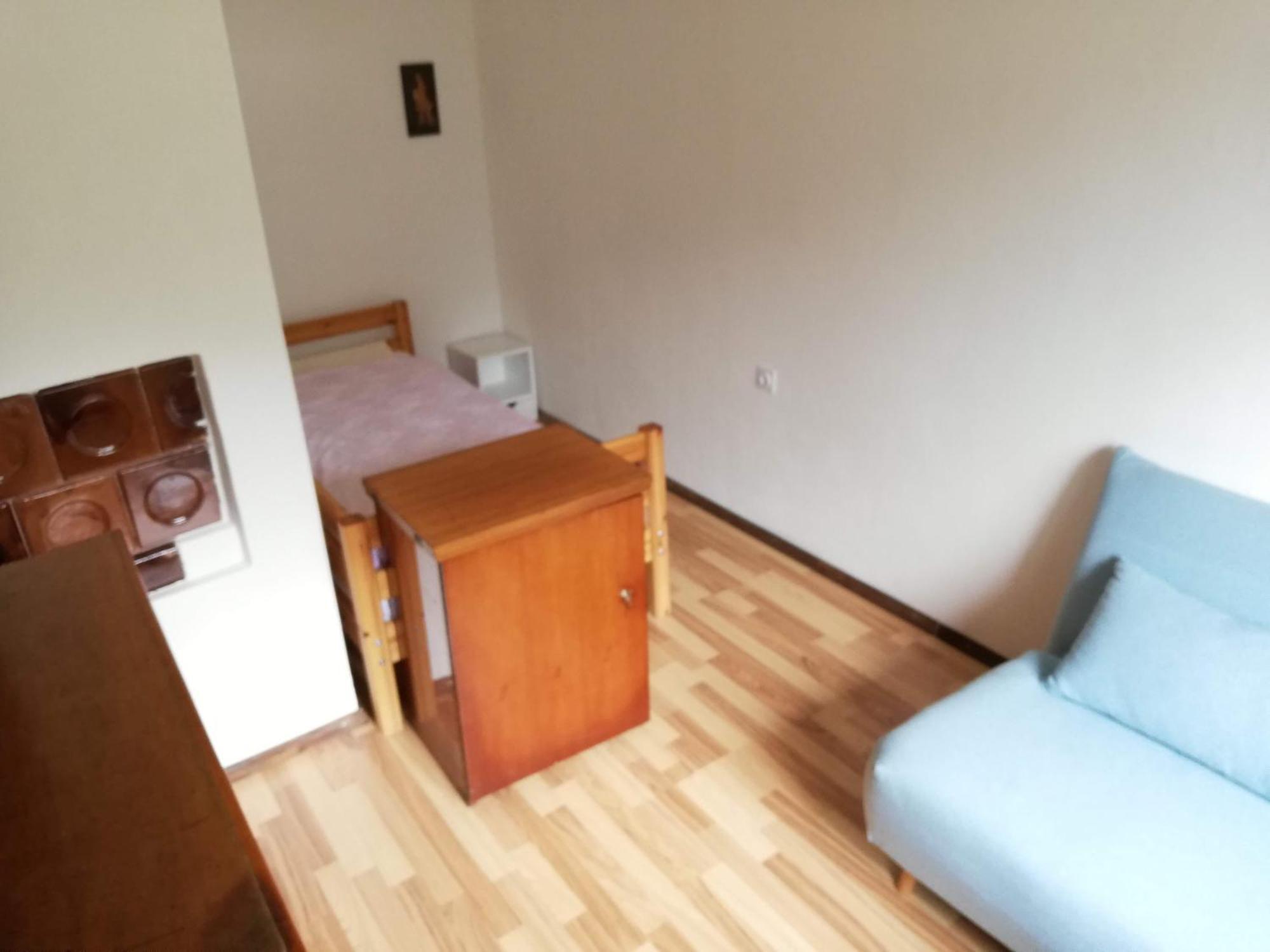 Hikers Hut Hisar Apartamento Podbrdo Exterior foto